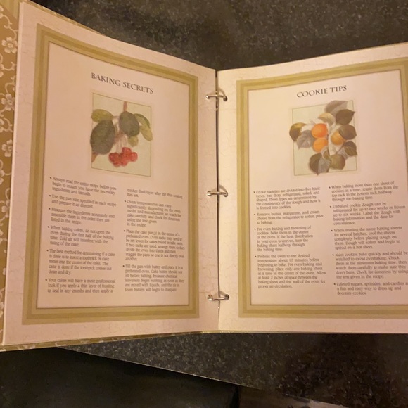 Deluxe Recipe Binder - Picture 6 of 12